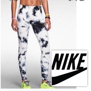Women's NWOT Nike Dri-FIT Tie-Dye Leggings M White Black